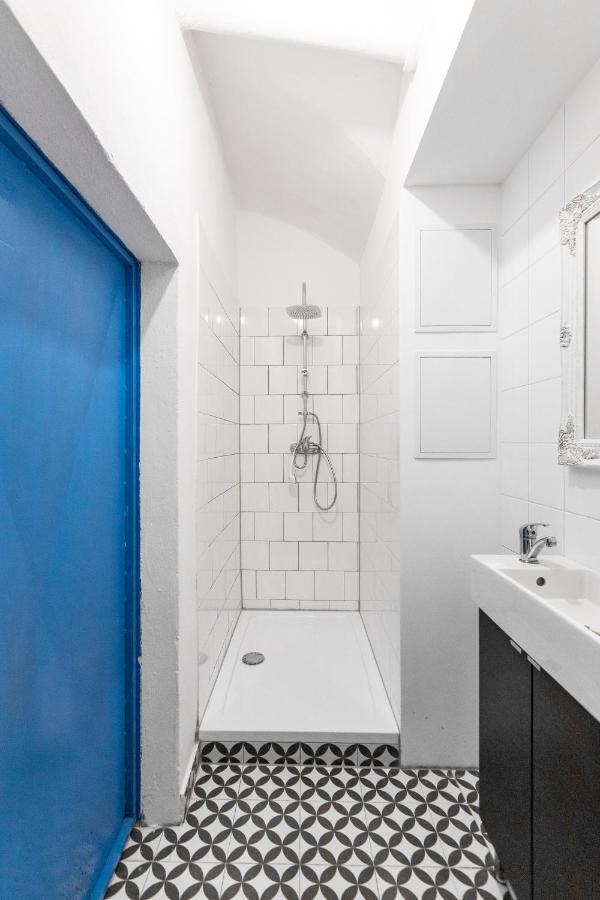 Zeitlos Boutique Hostel บราติสลาวา ภายนอก รูปภาพ